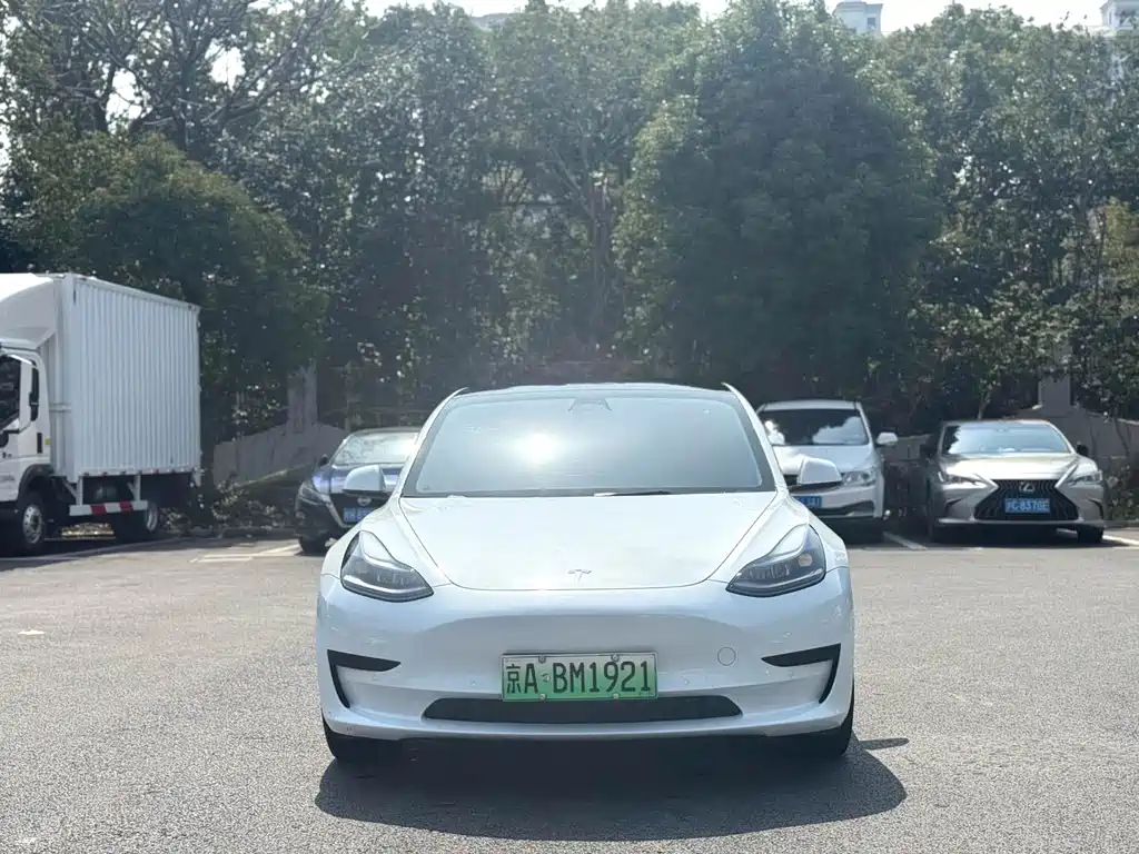Model 3 2023 Rear-Wheel Drive