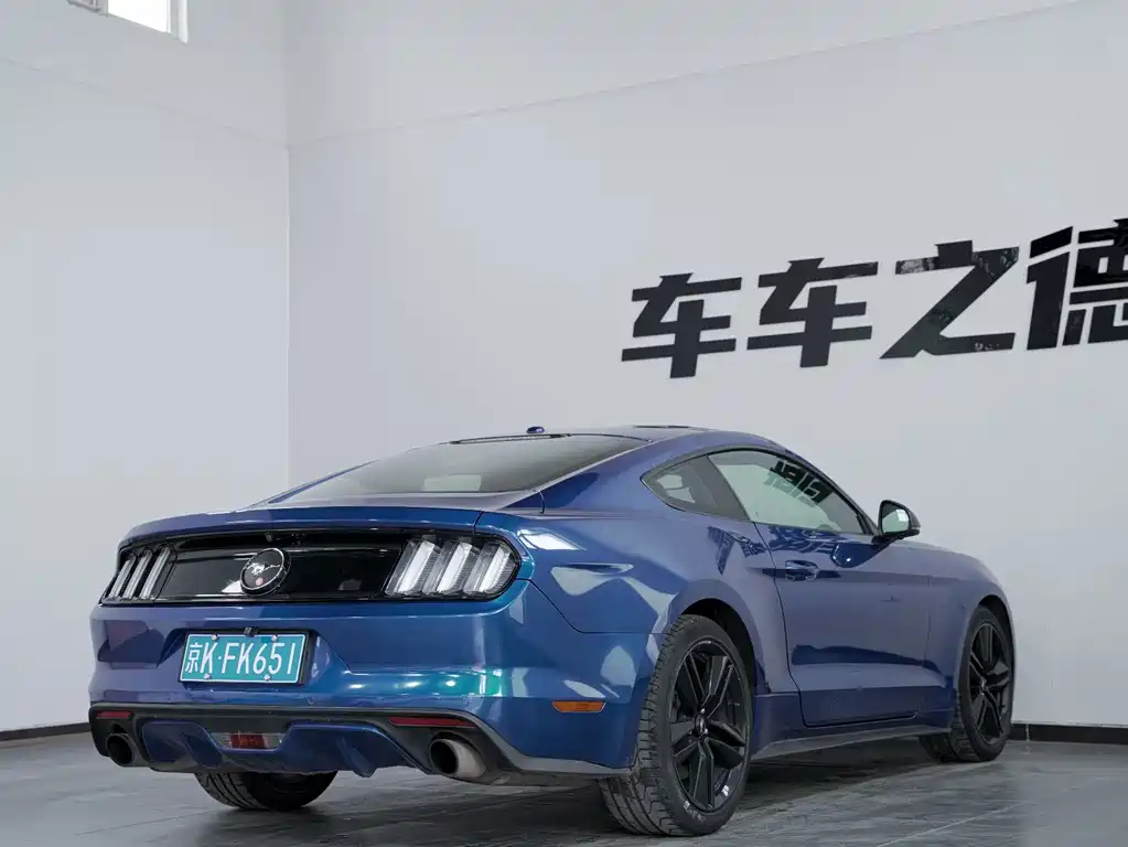 Ford Mustang 2017 2.3T Performance Edition
