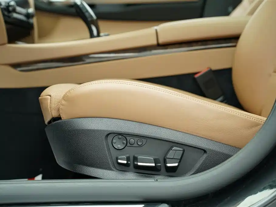 BMW 7 Series 2010 760Li