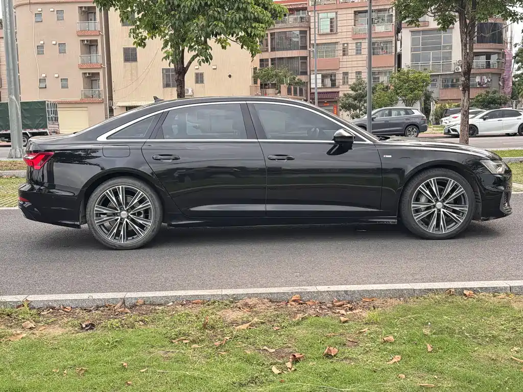 Audi A6L 2022 40 TFSI Luxury Dynamic Edition