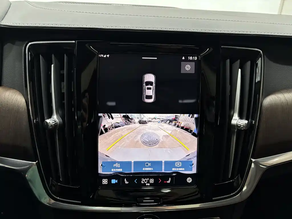Volvo S90 2025 B5 Inscription