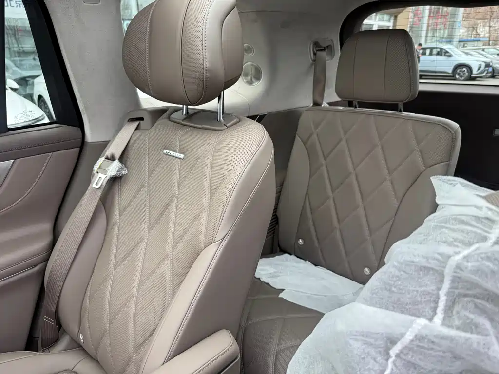 AITO M9 2025 EREV Ultra Edition 52kWh 6-Seater with 192-Line LiDAR