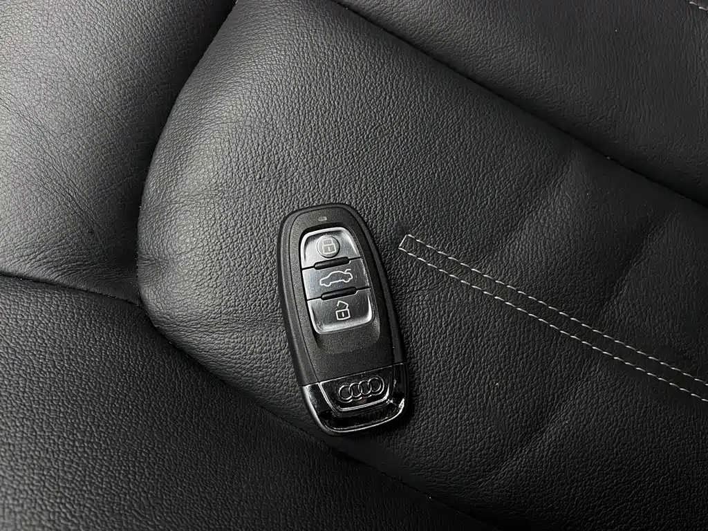 Audi A6L 2018 30th Anniversary Edition 35 TFSI Fashion Trim
