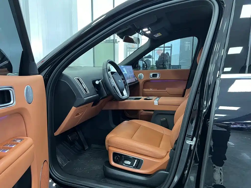 Li Auto L8 2024 Pro