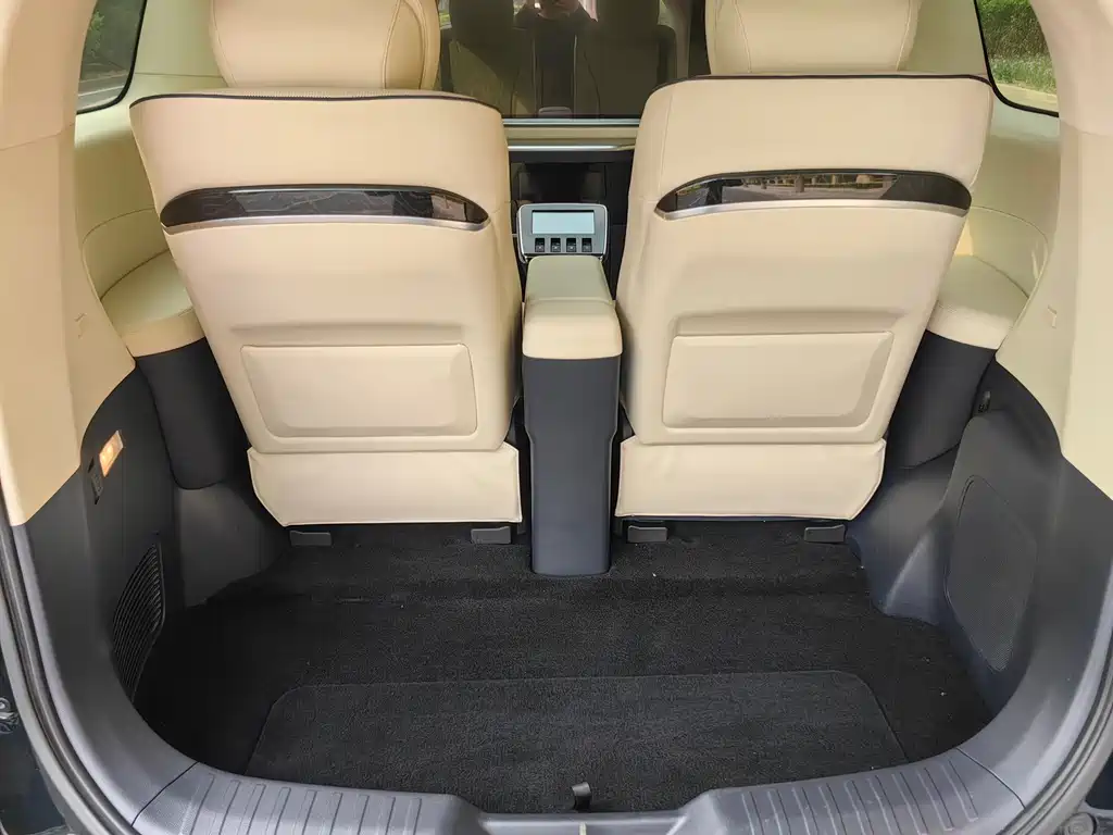 GAC Trumpchi M8 2021 Master Series 390T Four-Seat Yuzun Edition
