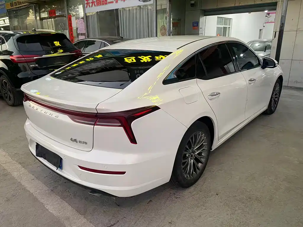 Bestune B70 2021 1.5T Automatic Lexiang Edition