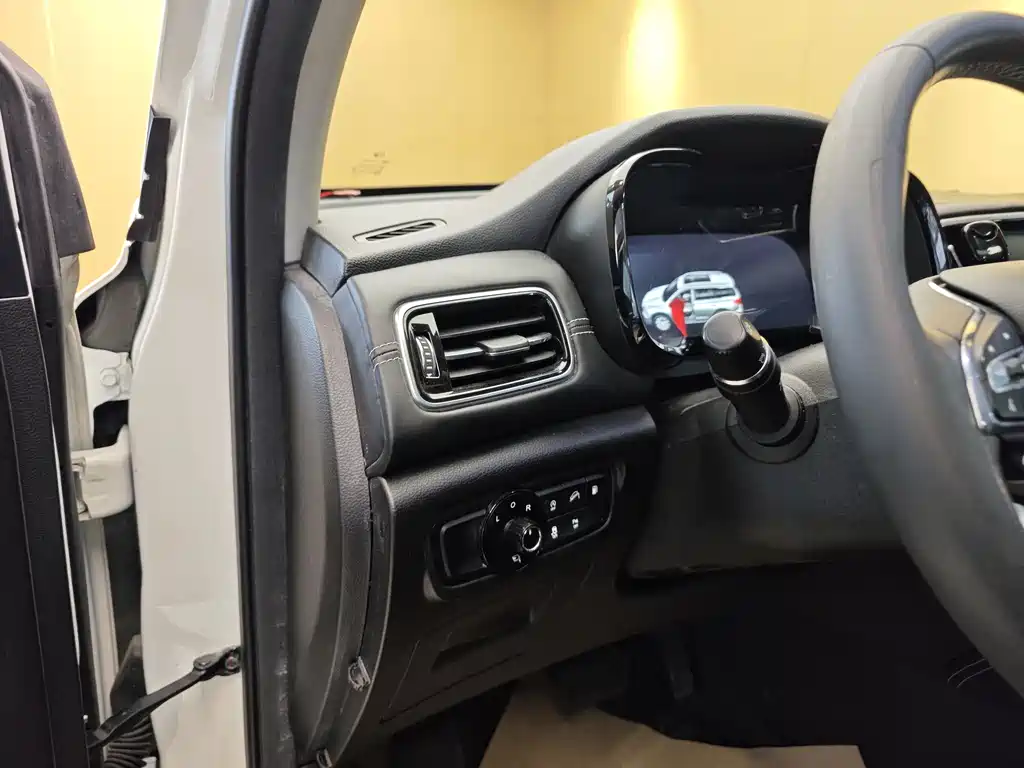 GAC Trumpchi GS8 2020 390T FWD Luxury Smart Connect Edition (7-Seater)