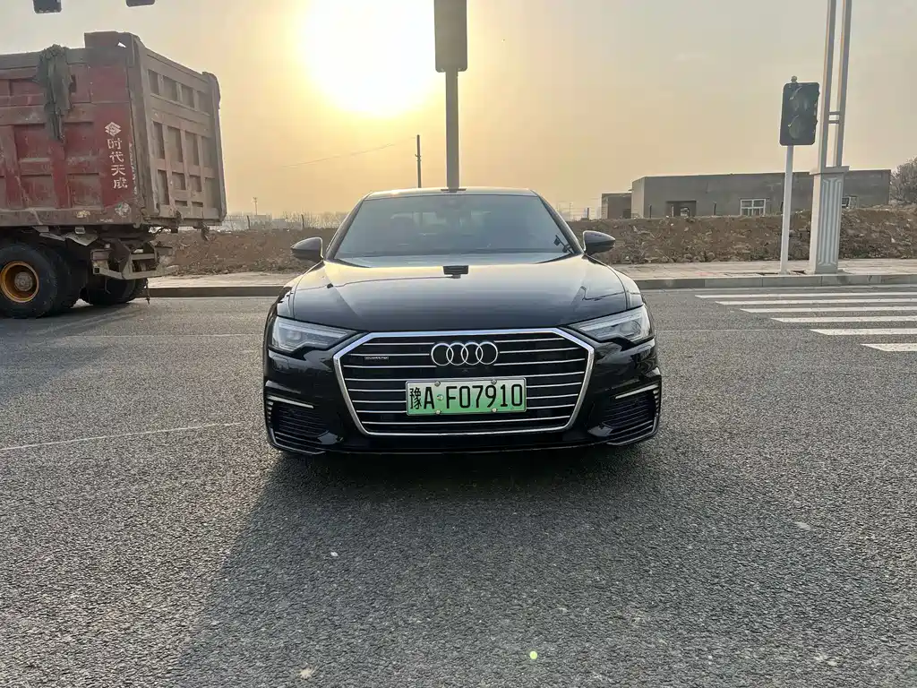 Audi A6L 2022 55 TFSI e quattro