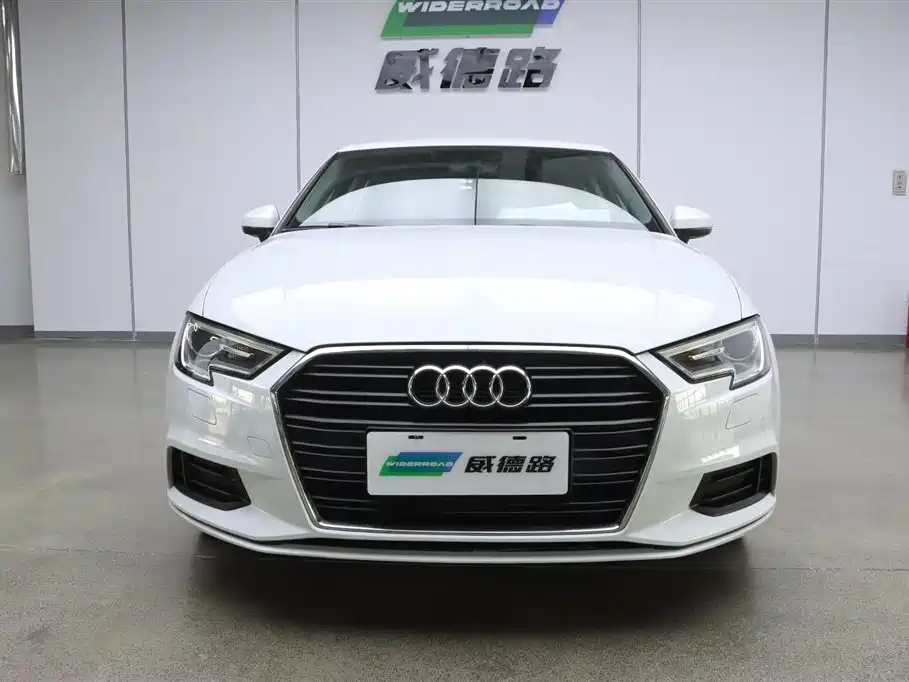 Audi A3 2018 Limousine 35 TFSI