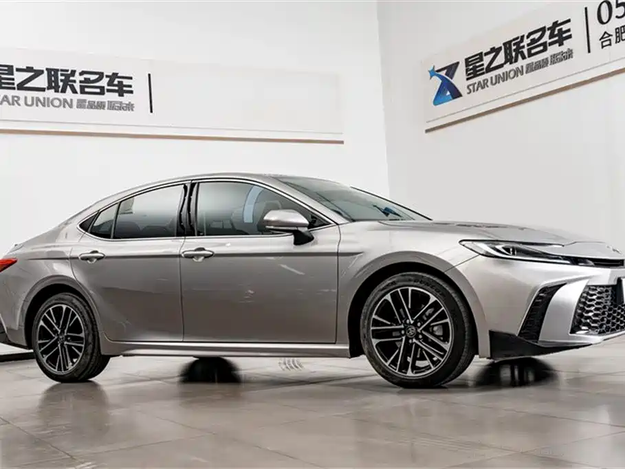 Camry 2026 Dual Engine 2.0HSE Sport Lite