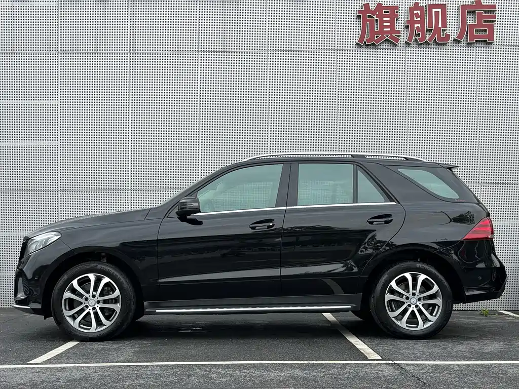 Mercedes-Benz GLE 2017 GLE 320 4MATIC Dynamic Edition