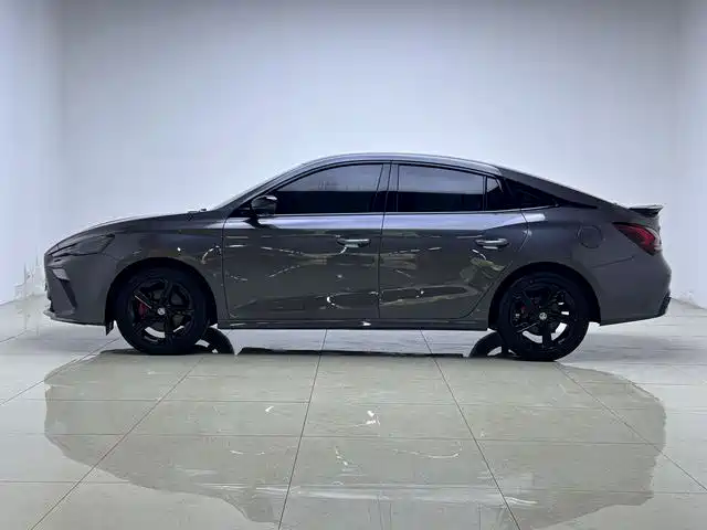 MG5 Scorpio 2022 1.5T Trophy Sports Flagship Edition