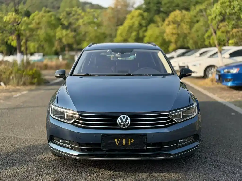 Volkswagen Passat Alltrack 2018 380TSI FWD Comfort