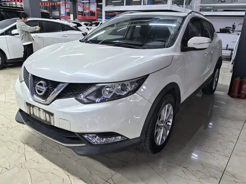Nissan Qashqai 2016 2.0L CVT Elite