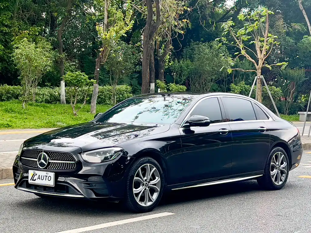 Mercedes-Benz E-Class 2022 Facelift II E 300 L Sport Luxury