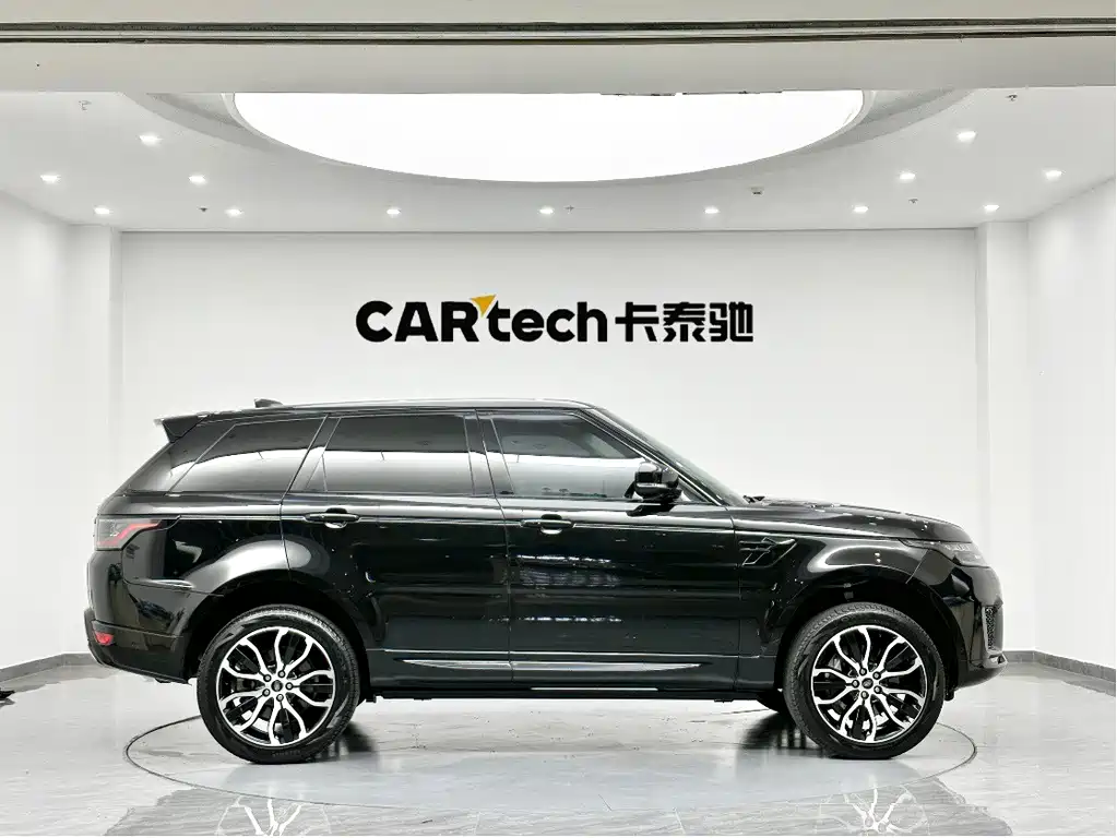 Range Rover Sport 2021 3.0L6 Black Edition