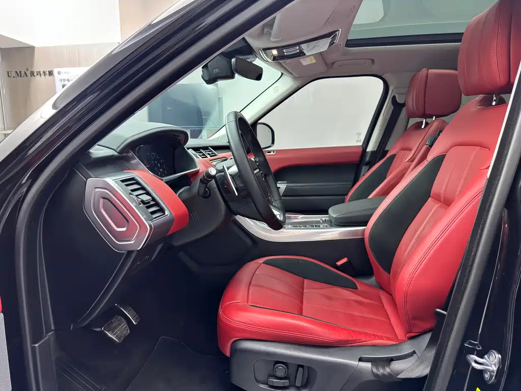 Range Rover Sport 2021 3.0L6 Black Edition