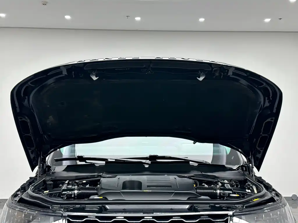 Range Rover Sport 2021 3.0L6 Black Edition