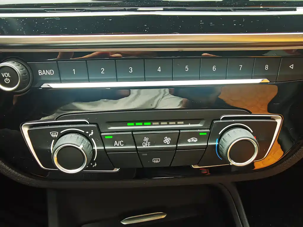 BMW 1 Series 2023 120i M Sport