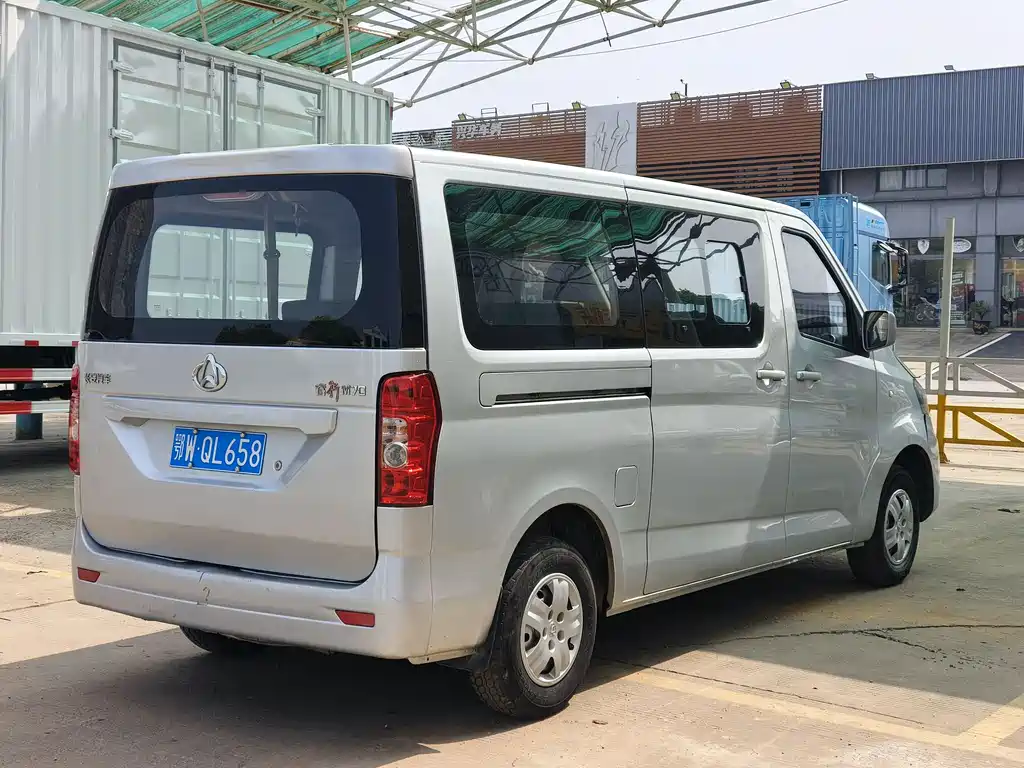 Changan Ruixing M70 2019 1.5L Comfort Edition 6-Seater China VI Flat Roof Hatchback DAM15KL