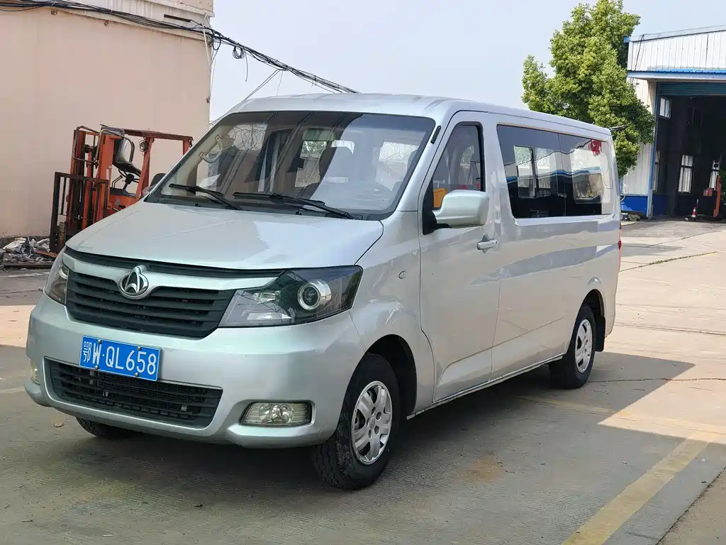 Changan Ruixing M70 2019 1.5L Comfort Edition 6-Seater China VI Flat Roof Hatchback DAM15KL