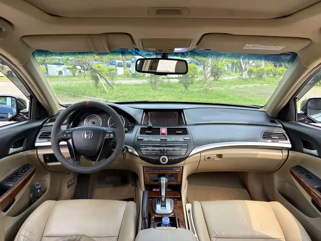 Honda Accord 2012 2.0L EX Navi