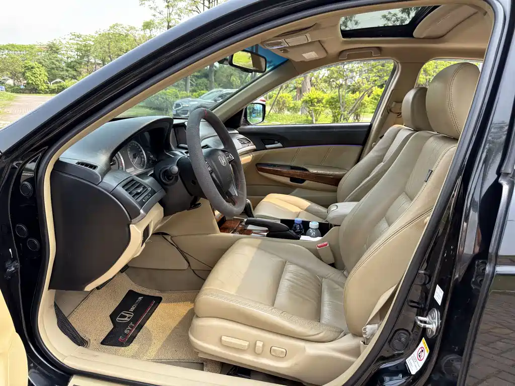 Honda Accord 2012 2.0L EX Navi