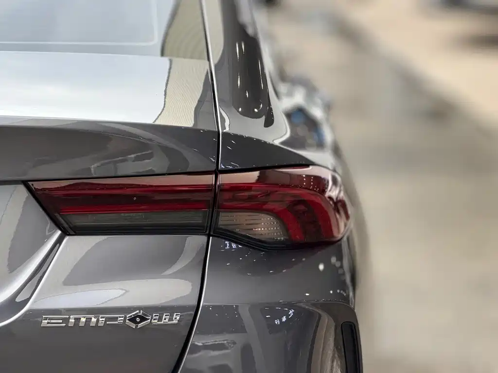 GAC Trumpchi Empow 2023 270T DCT J15