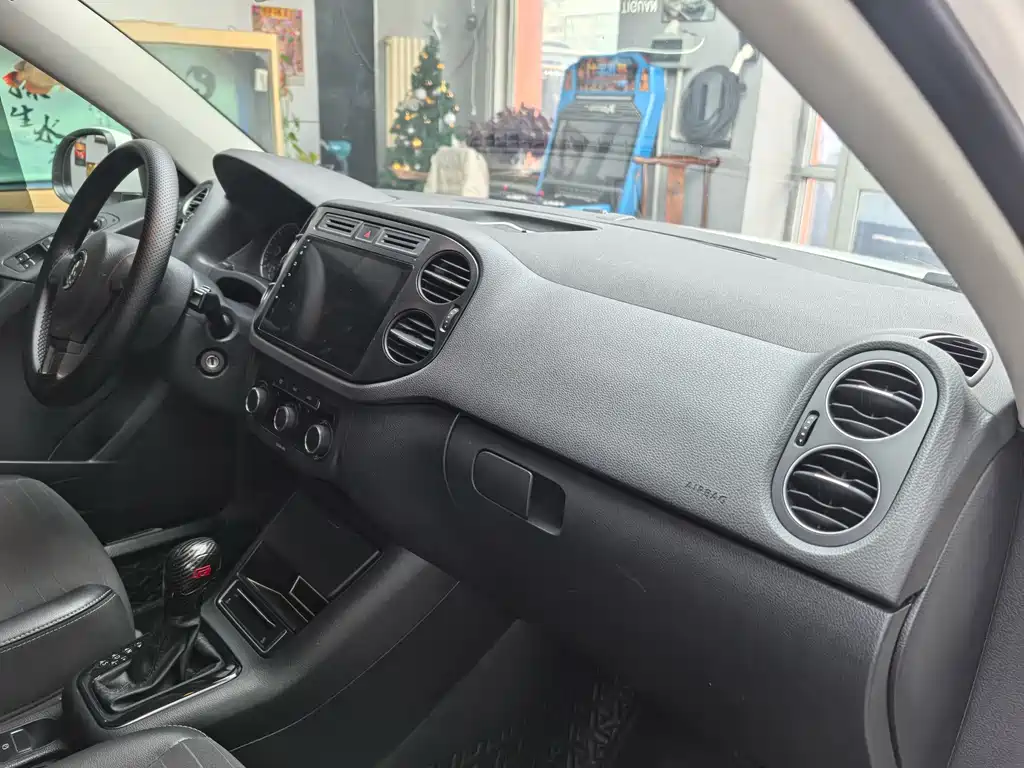Tiguan 2017 300TSI Automatic FWD Silk Road Fashion Edition
