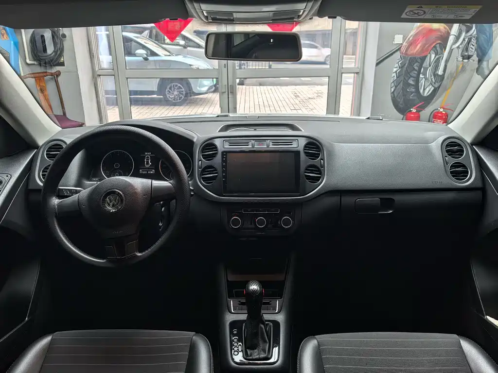 Tiguan 2017 300TSI Automatic FWD Silk Road Fashion Edition