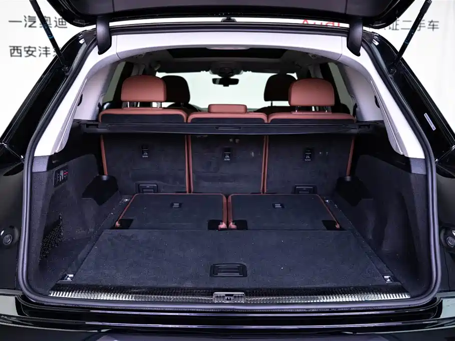 Audi Q7 2020 55 TFSI quattro S line