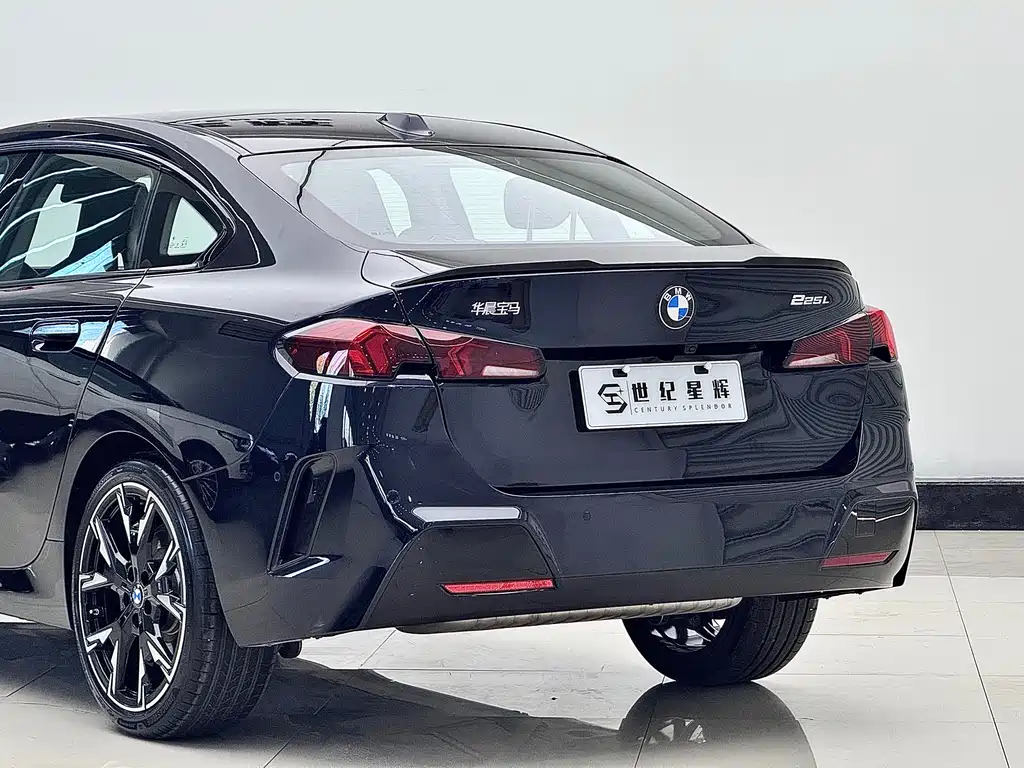 BMW 2 Series 2025 225L M Sport Night Edition
