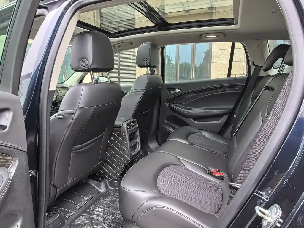 Buick Envision Plus 2020 20T FWD Leading Edition