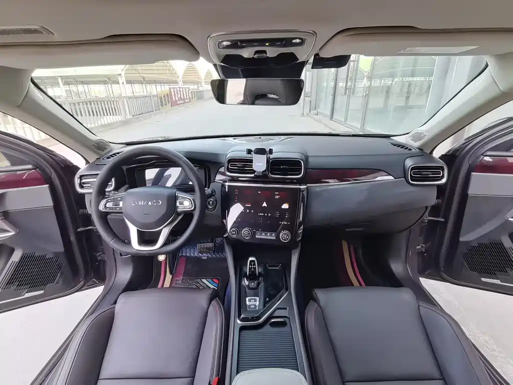 Lynk & Co 02 2018 1.5T DCT FWD Yao Pro China V