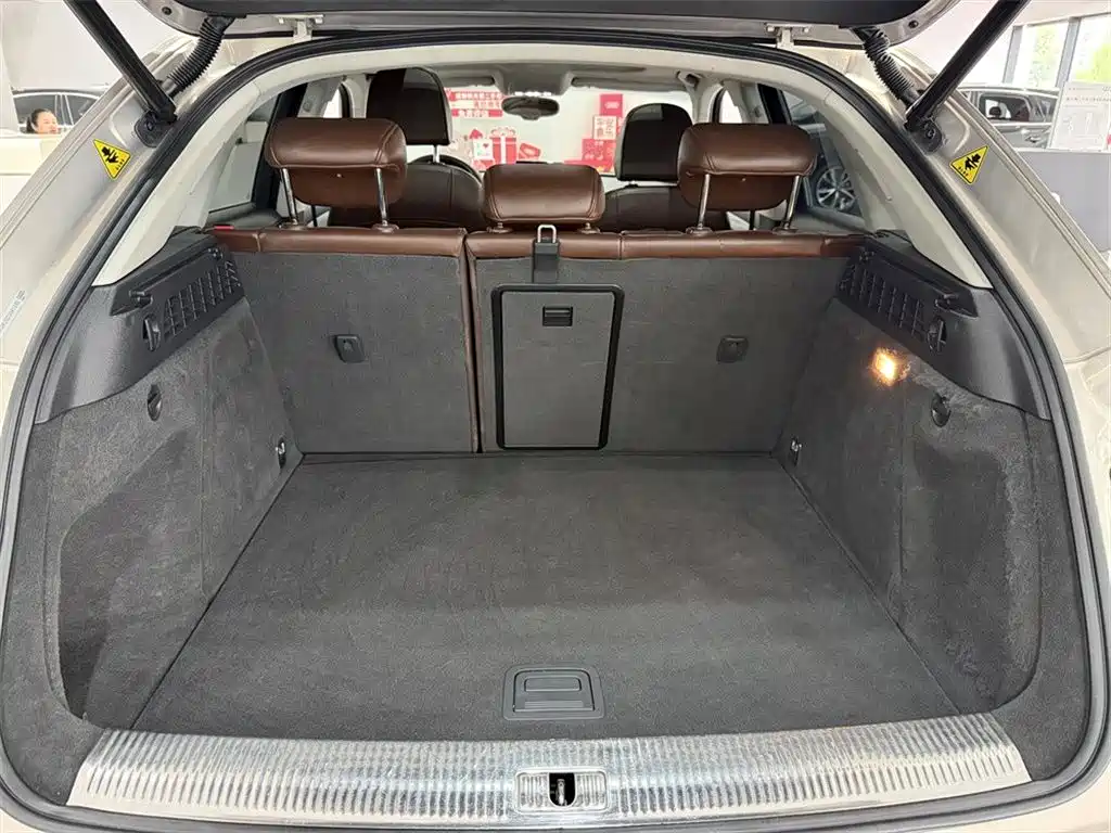 Audi Q3 2013 35 TFSI quattro Technik