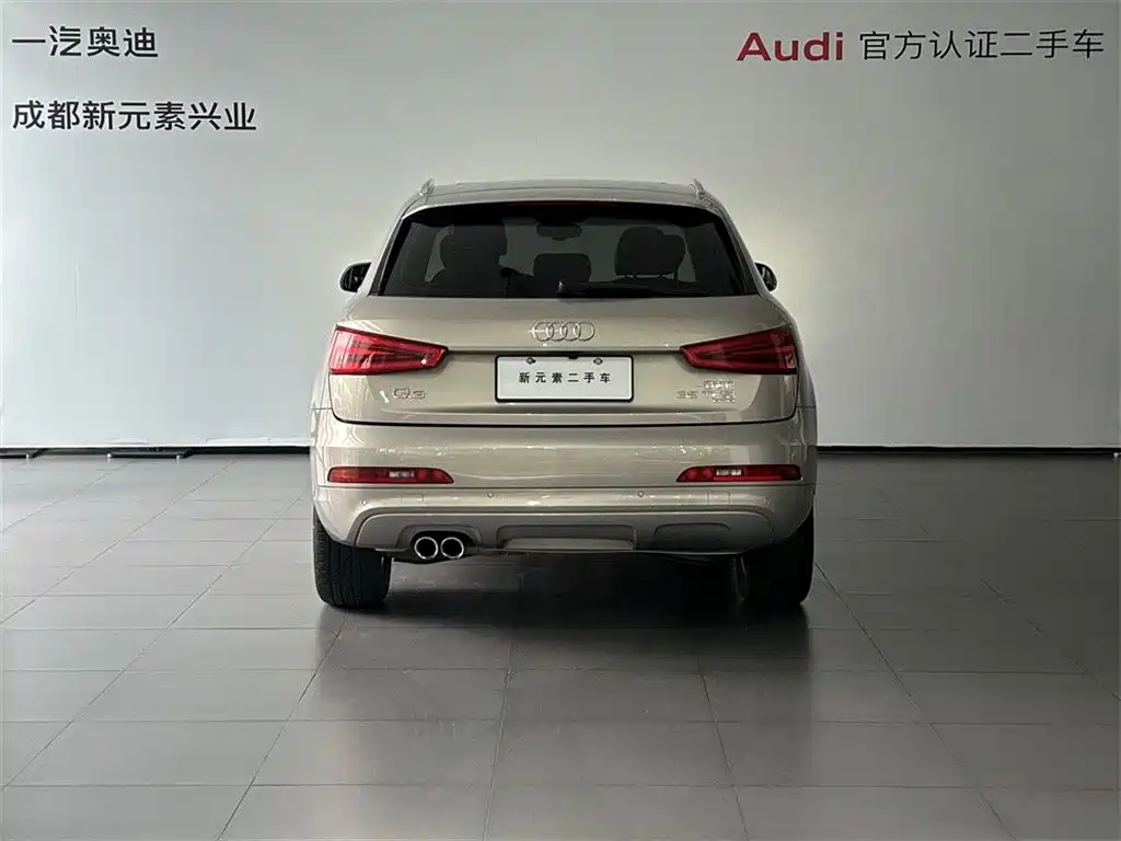 Audi Q3 2013 35 TFSI quattro Technik
