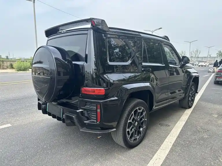 Tank 700 Hi4-T Extreme Edition 2024