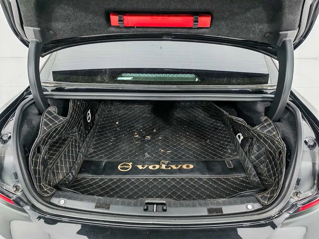 Volvo S90 2021 B5