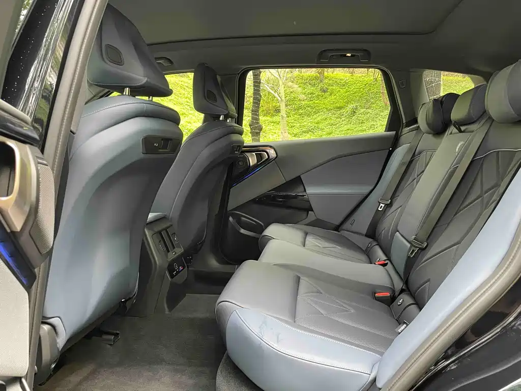 BMW X3 2025 xDrive30L Exclusive M Sport Package