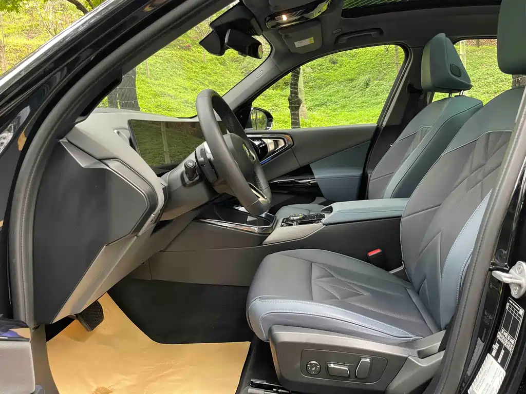 BMW X3 2025 xDrive30L Exclusive M Sport Package