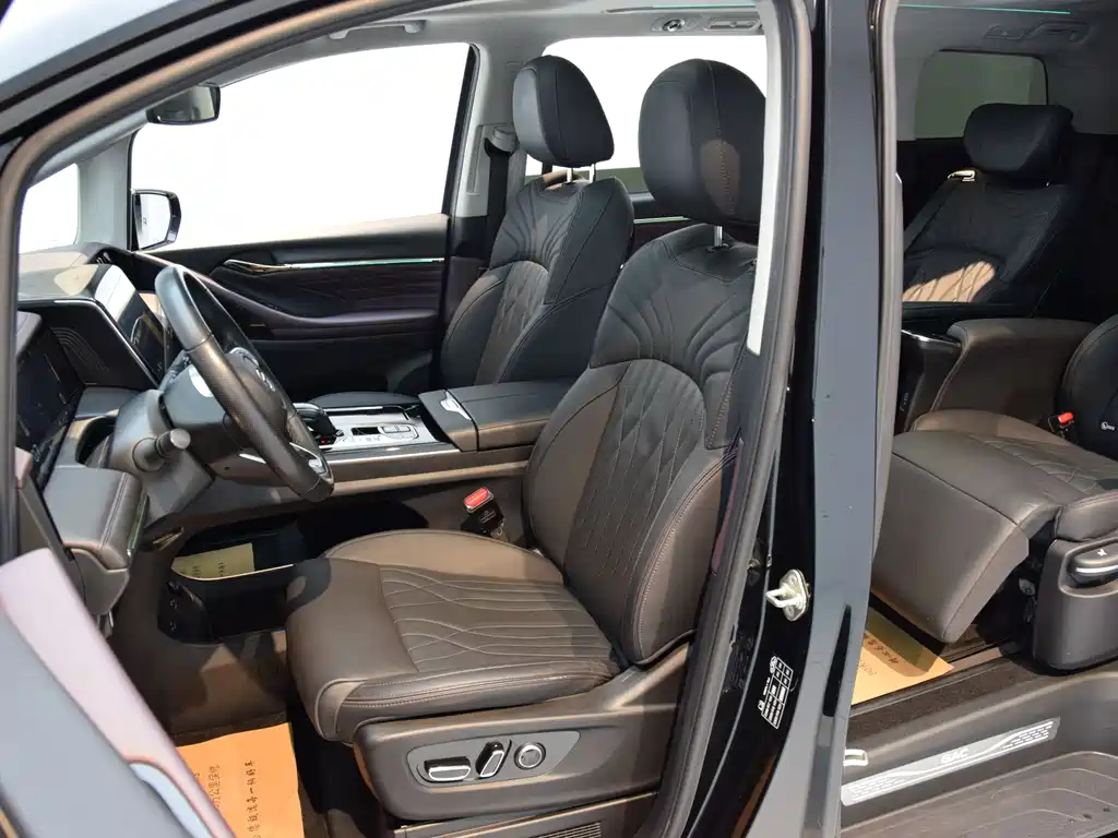 GAC Trumpchi M8 2024 Master Series 400T Supreme Edition