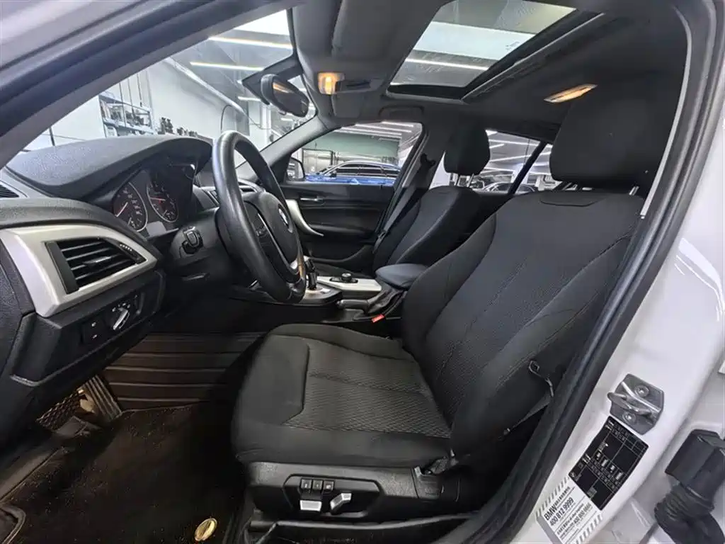 BMW 1 Series Import 2015 120i Leading Edition