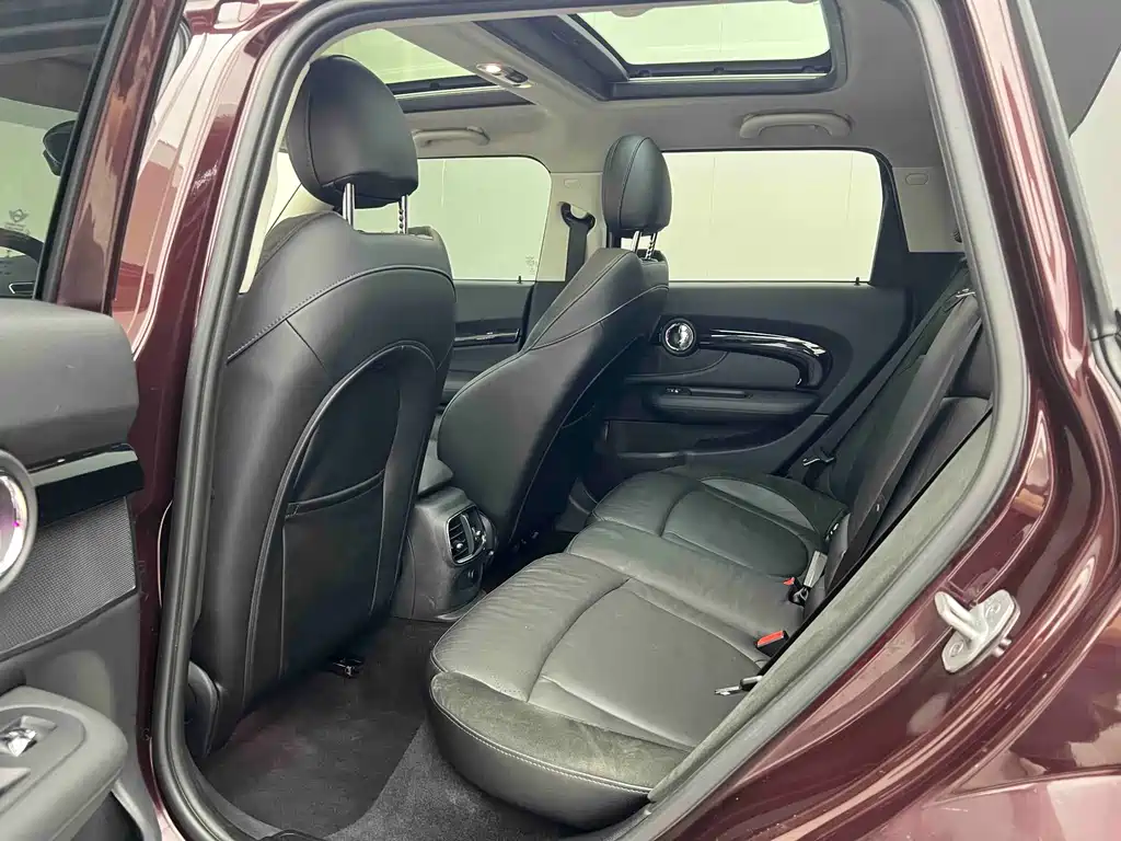 MINI Clubman 2016 Facelift 1.5T Cooper Connoisseur Edition