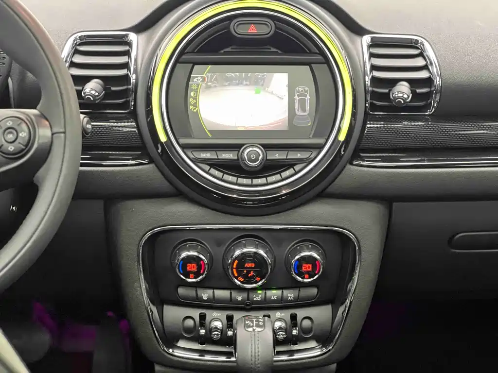 MINI Clubman 2016 Facelift 1.5T Cooper Connoisseur Edition