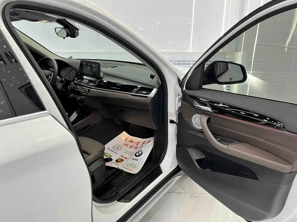 BMW X1 2022 sDrive20Li Fashion Edition