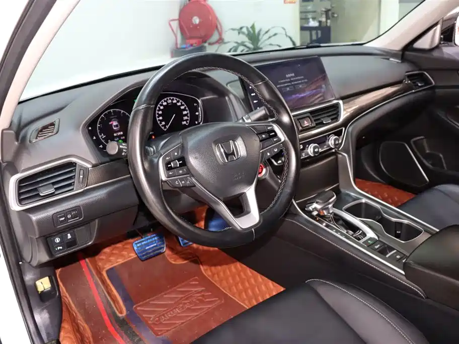 Honda Accord 2022 260TURBO Phantom Night Prestige Edition
