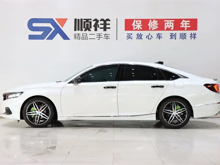 Honda Accord 2022 260TURBO Phantom Night Prestige Edition