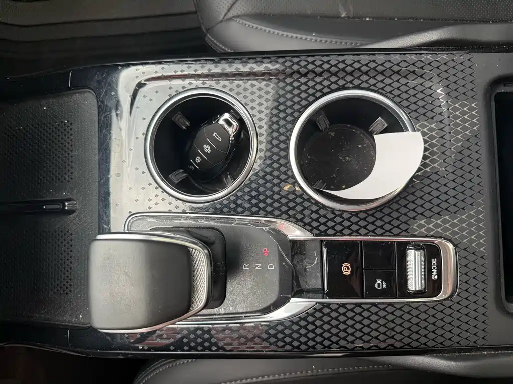 Hongqi HS3 PHEV 2024 115km Power Edition
