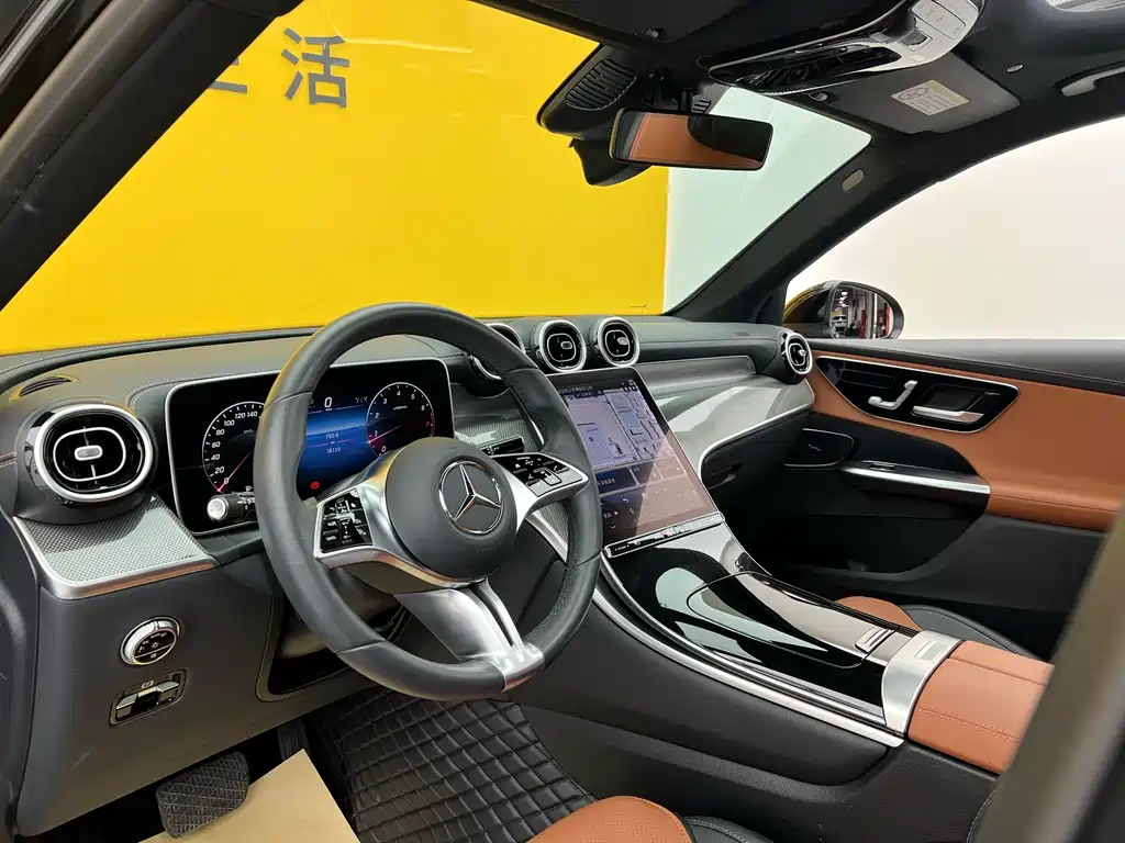 Mercedes-Benz GLC 260 L 4MATIC Dynamic 7-Seater 2023 Facelift