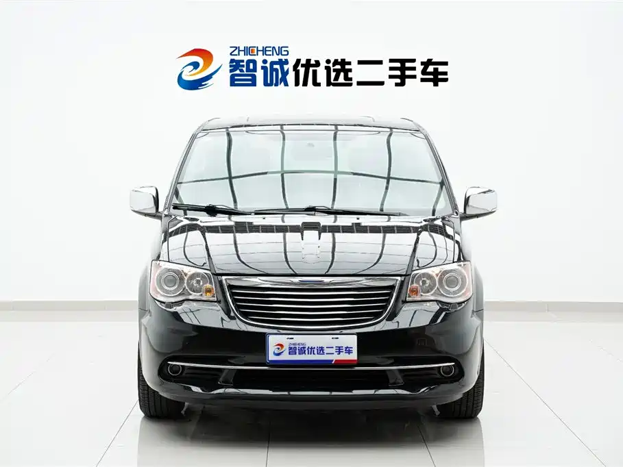Chrysler Grand Voyager 2013 3.6L Luxury Edition